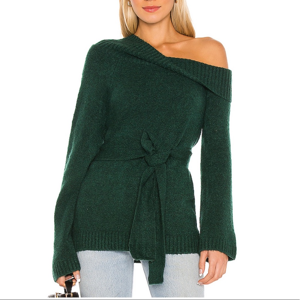 Sweater in Forest Green
Lovers + Friends